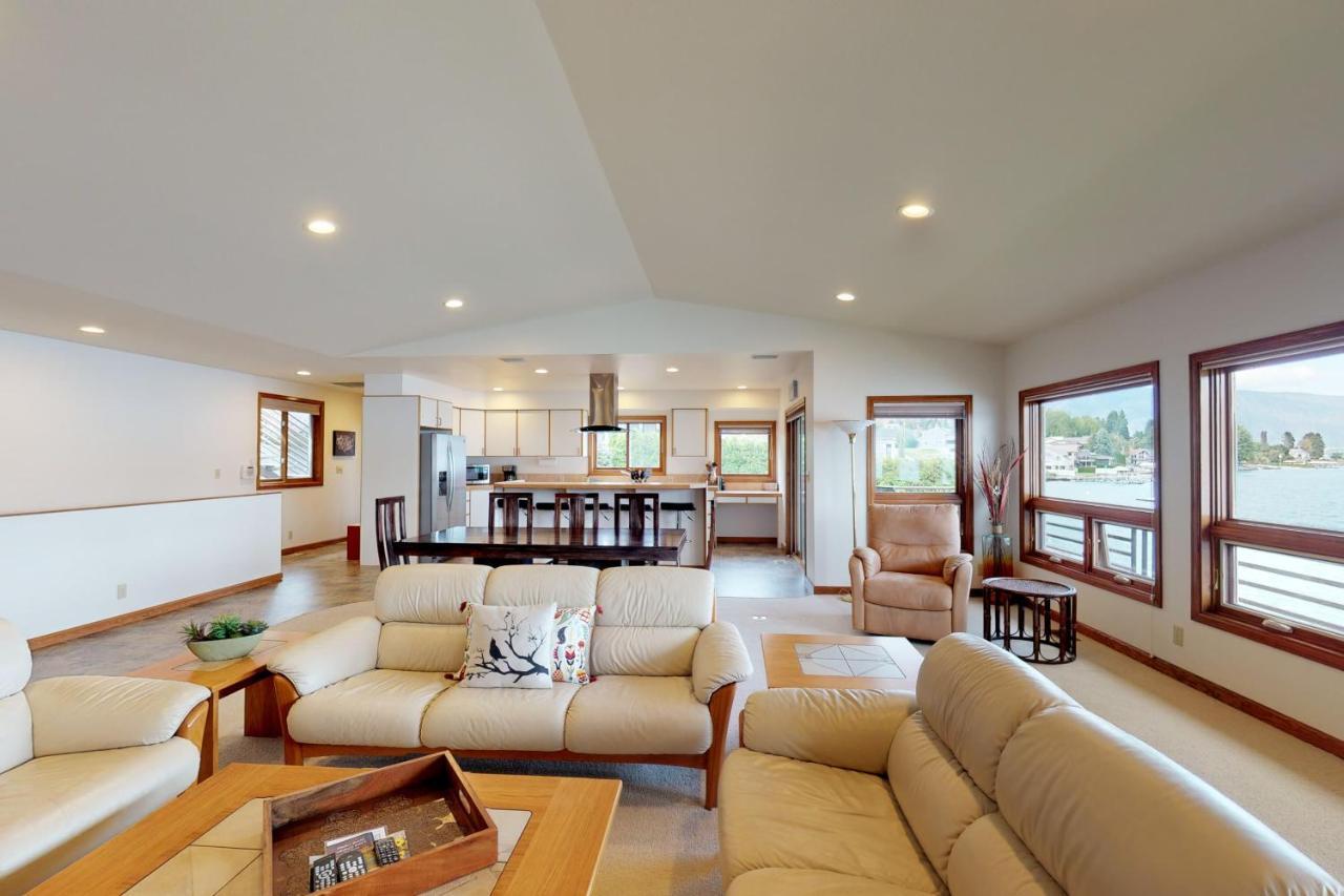 South Lakeshore Waterfront Oasis 첼런 외부 사진