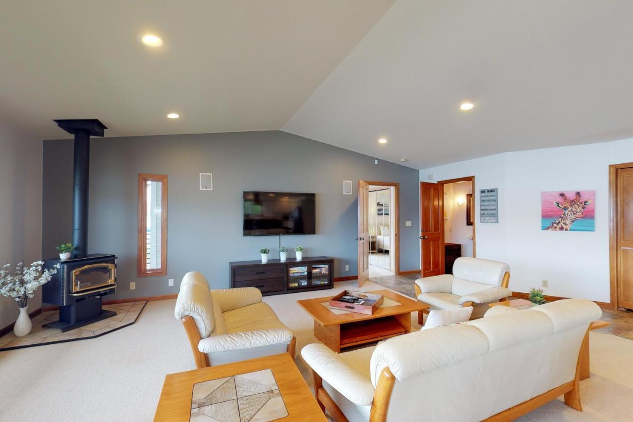 South Lakeshore Waterfront Oasis 첼런 외부 사진